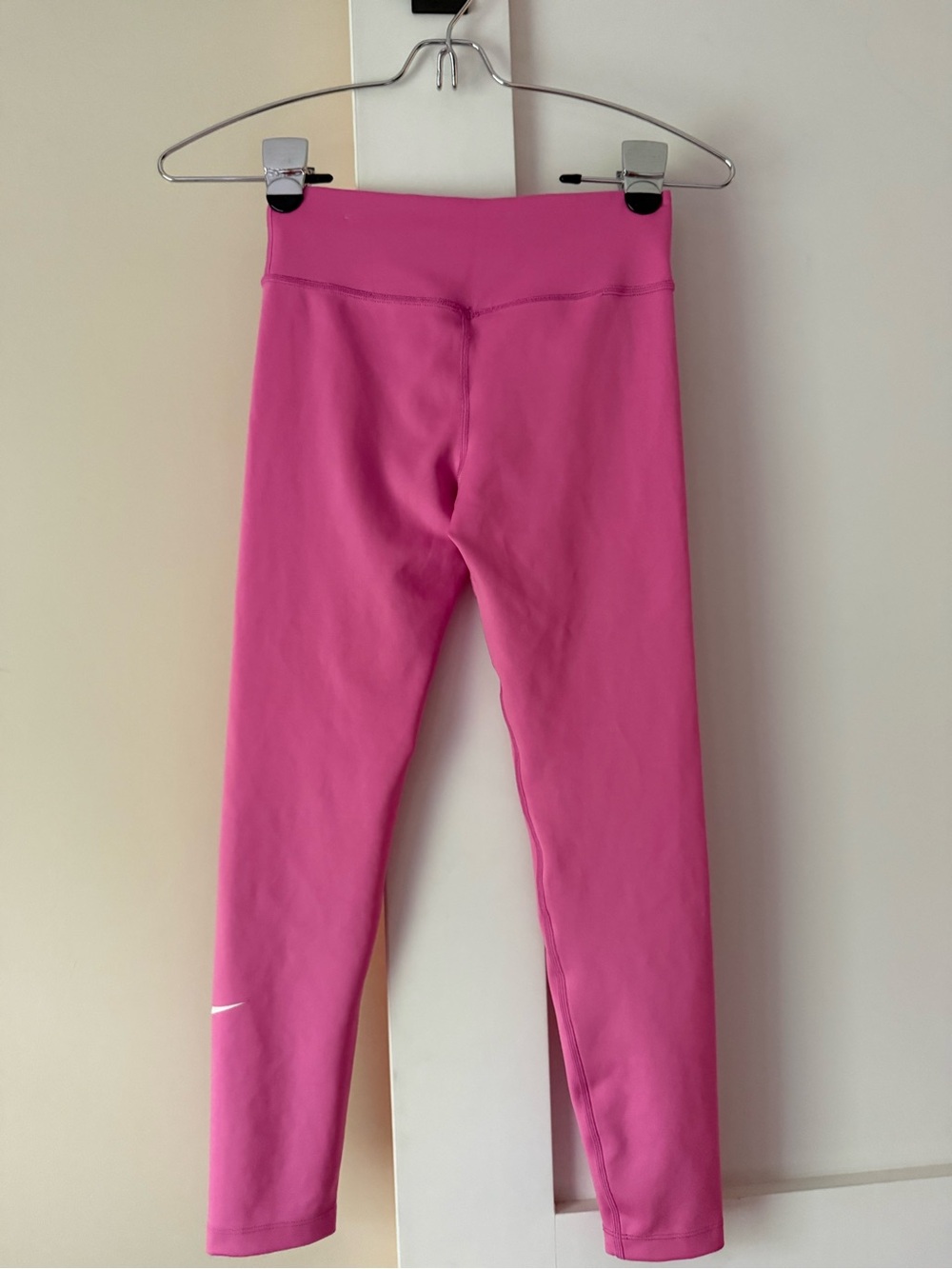 Nike Hot Pink Girls' Athletic Leggings
